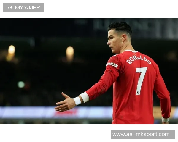 C罗因肘击被红牌罚下葡萄牙媒体预测将禁赛三场但FIFA态度不同